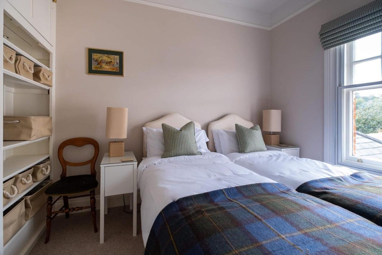 Surrey Lodge Brockenhurst Eksteriør billede